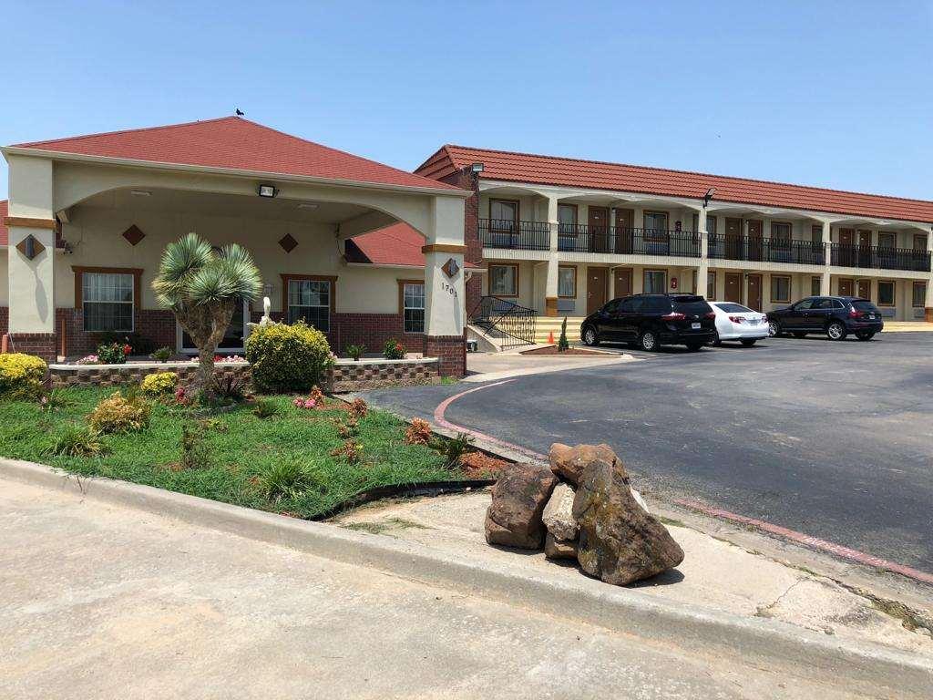 Days Inn By Wyndham Gainesville Kültér fotó